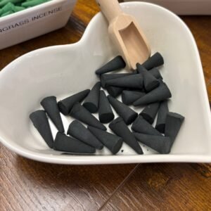 White musk incense